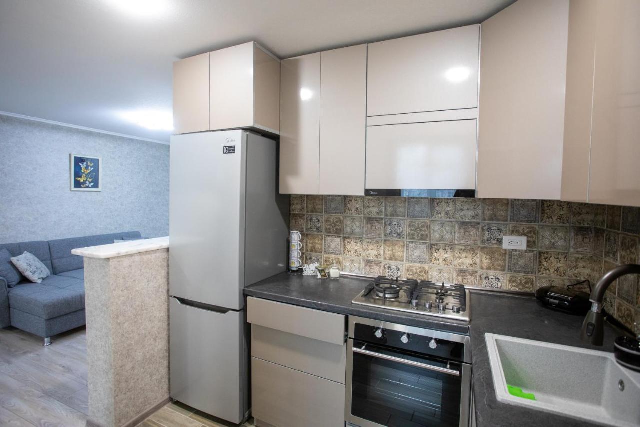 Ninia'S Apartment Kutaisi Ngoại thất bức ảnh